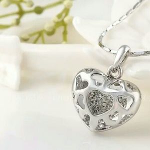 Cute 3d heart necklace